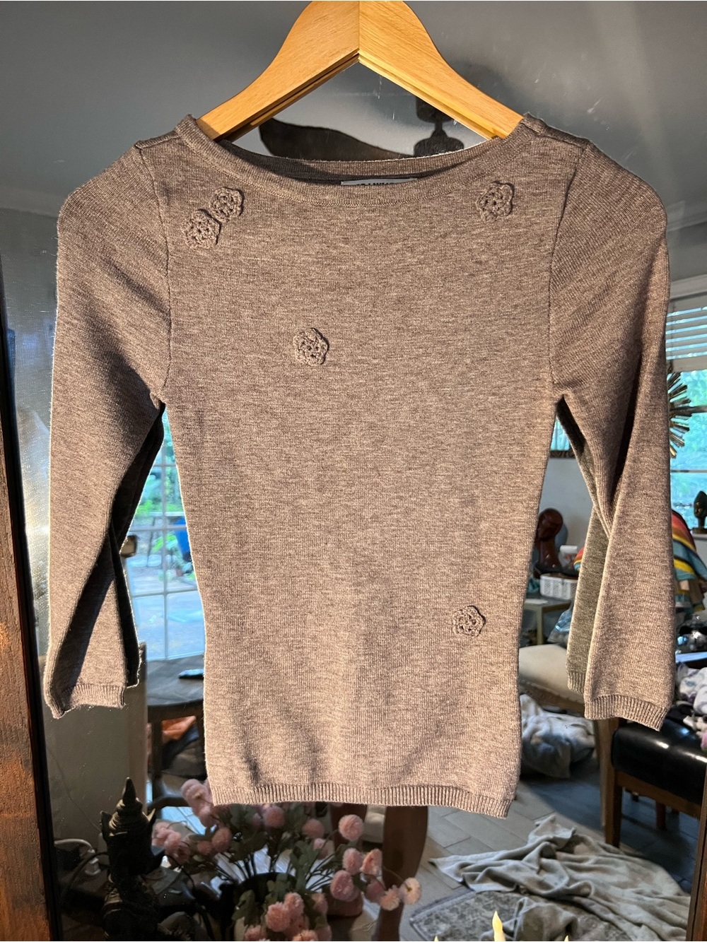 Classic Gray Knit Women's Sweater by Frankies Bikinis like new! Small